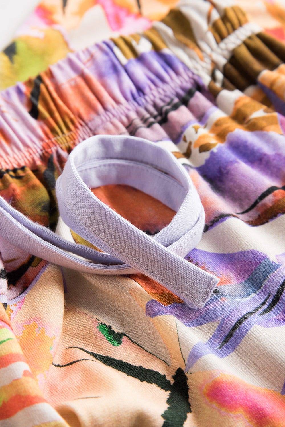 Rösch Bermuda im fröhlichen Blätter-Druck Bunt Sommer Mix &amp; Match Viskose/Elasthan Auslauf