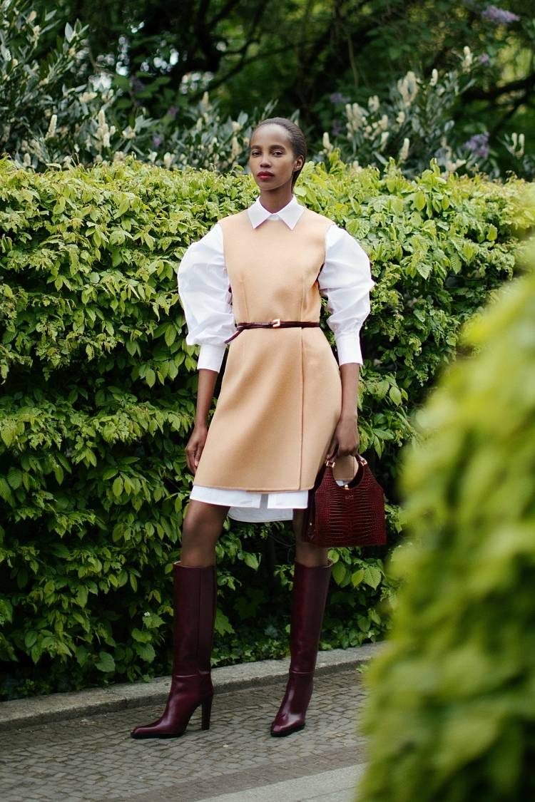 Sly 010 Lange taillierte Bluse Meist gekauft