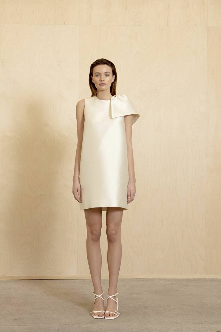 Sly 010 Luxuriöses Hochzeitskleid in weiter A-Linie Online