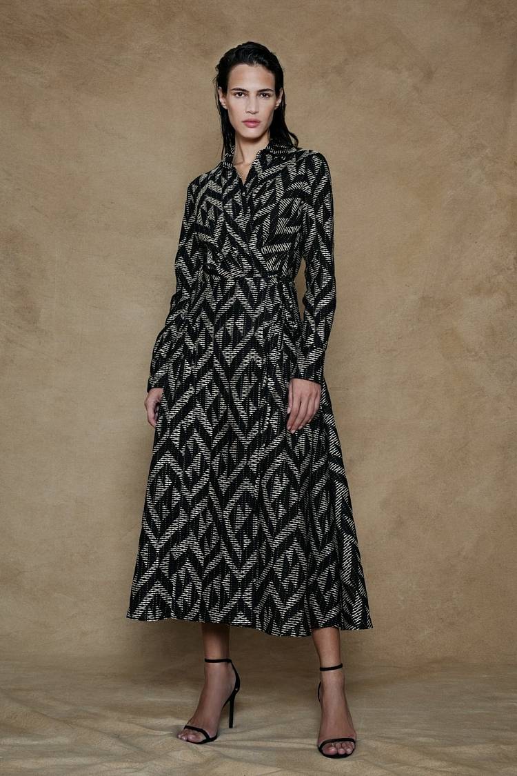 Sly 010 Midi-Wickelkleid mit grafischem Muster Auslauf
