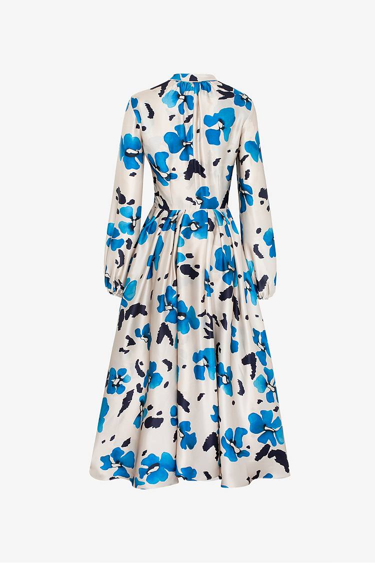 Sly 010 Tailliertes Midi-Kleid aus bedrucktem Seidensatin mit Blumenmuster Riesige Rabatte