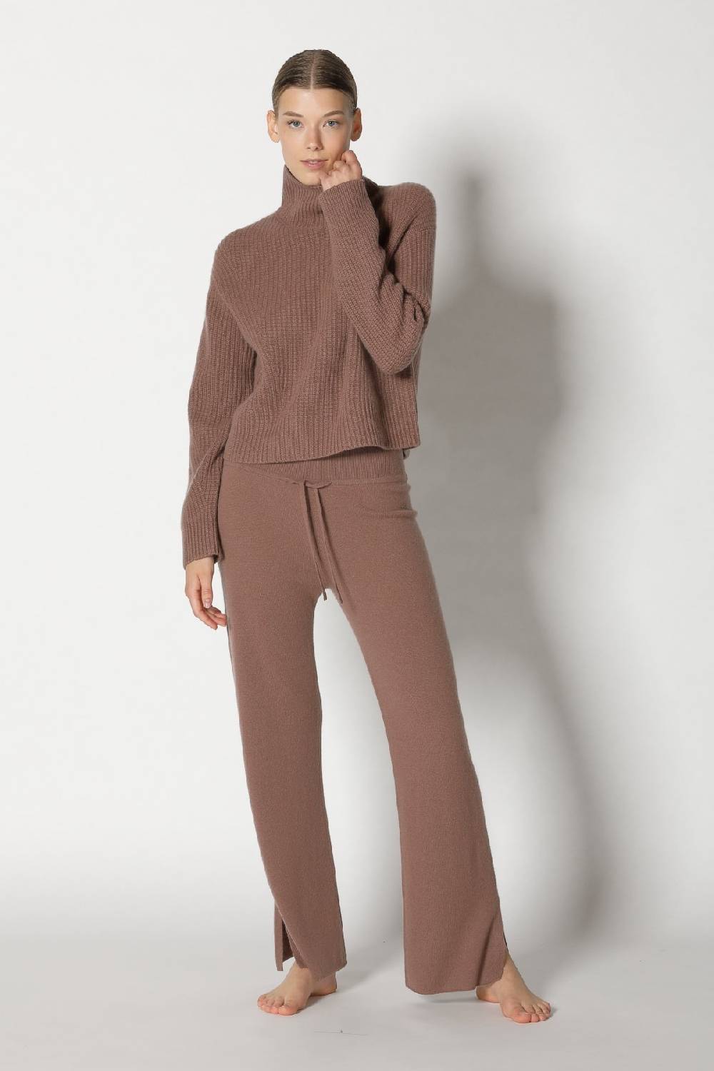 Sminfinity pure icon rib turtle + pure slitted pants Blitzverkäufe