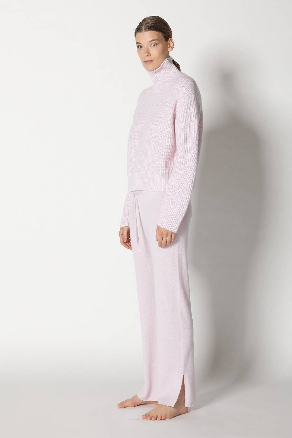 Sminfinity pure icon rib turtle + pure slitted pants Schlussverkauf
