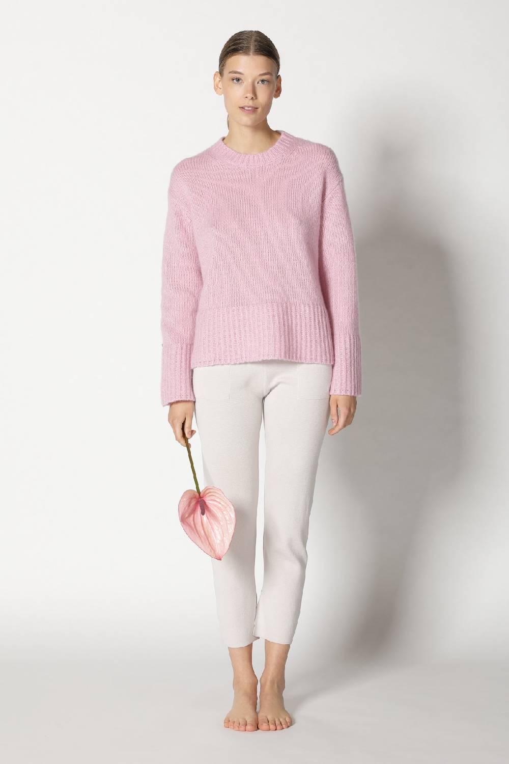 Sminfinity fluffy crew jumper + silky cropped pants