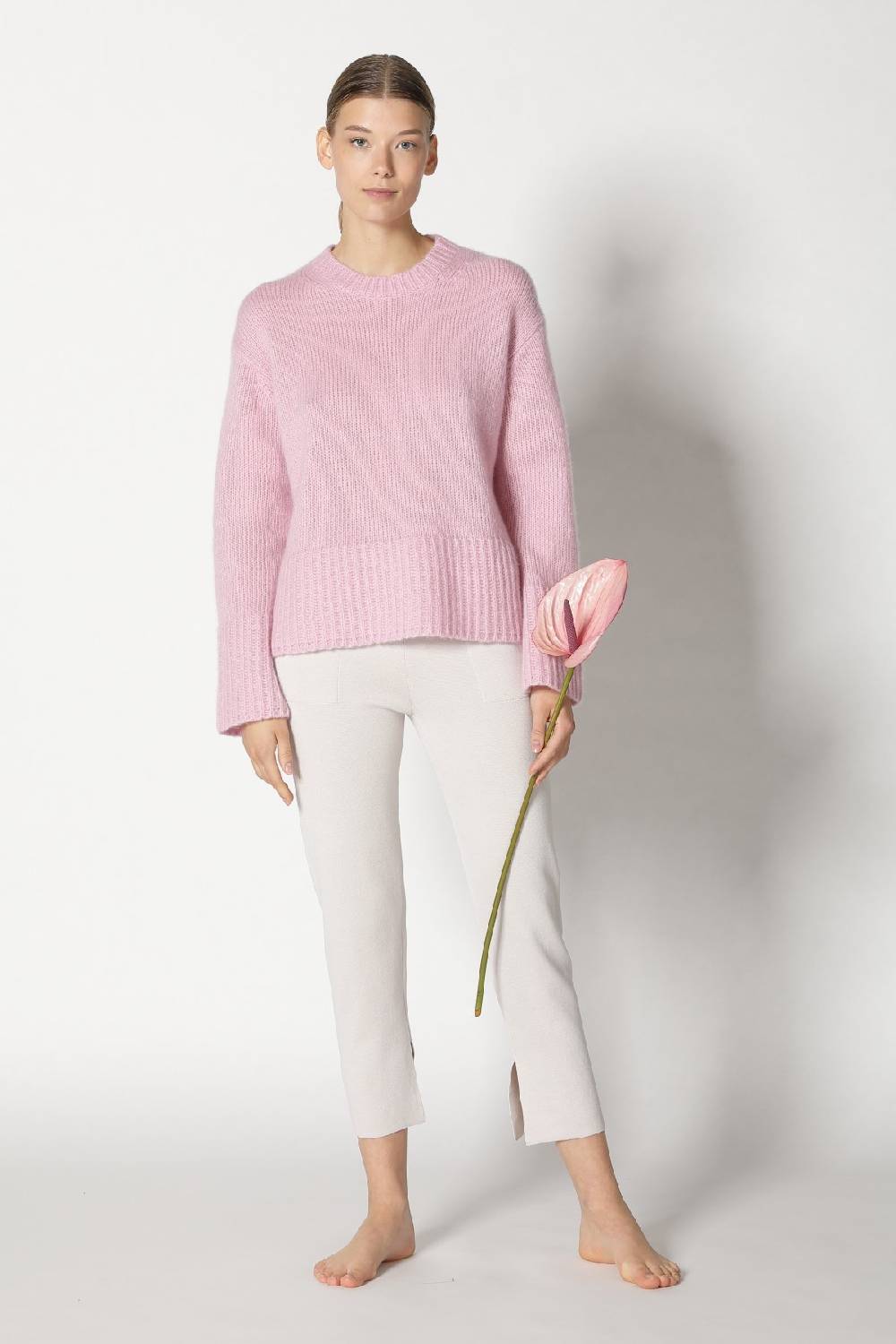 Sminfinity fluffy crew jumper + silky cropped pants Blitzverkäufe