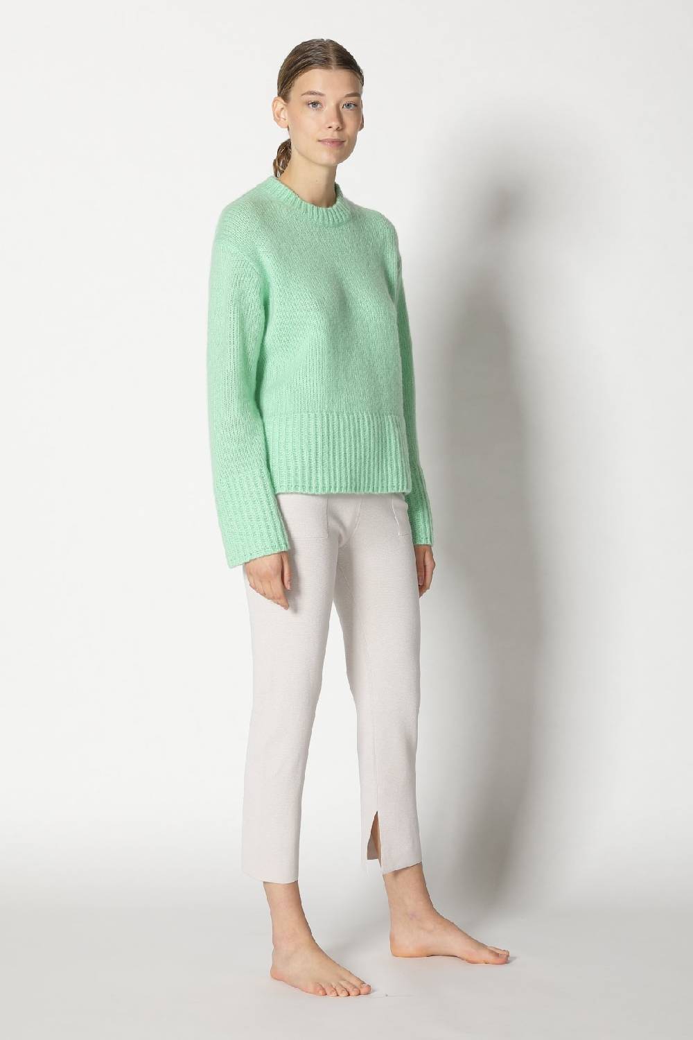 Sminfinity fluffy crew jumper + silky cropped pants Hotsell