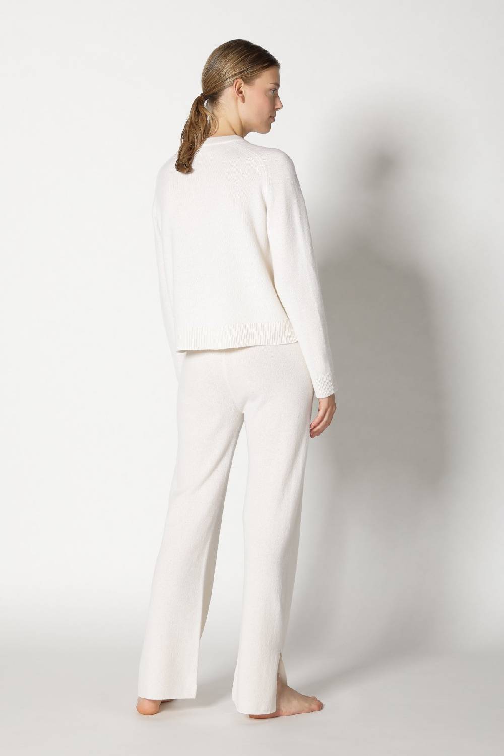 Sminfinity pure 2 ply crew jumper + pure slitted pants Verkauf