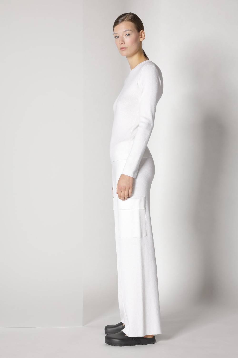 Sminfinity fitted crewneck + cargo bellbottom pants Online