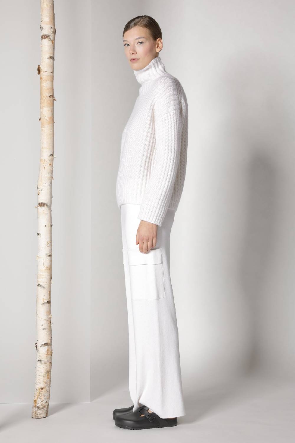 Sminfinity blurry ribbed turtleneck + cargo bellbottom pants Meist gekauft