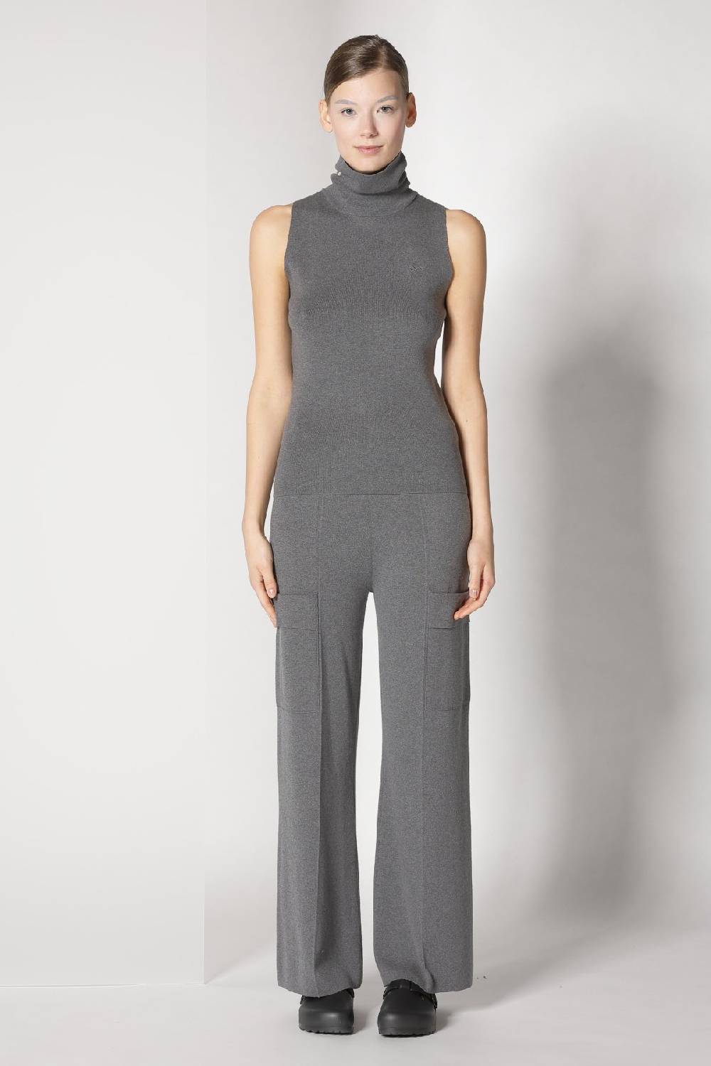 Sminfinity fitted turtle top + cargo bellbottom pants Online