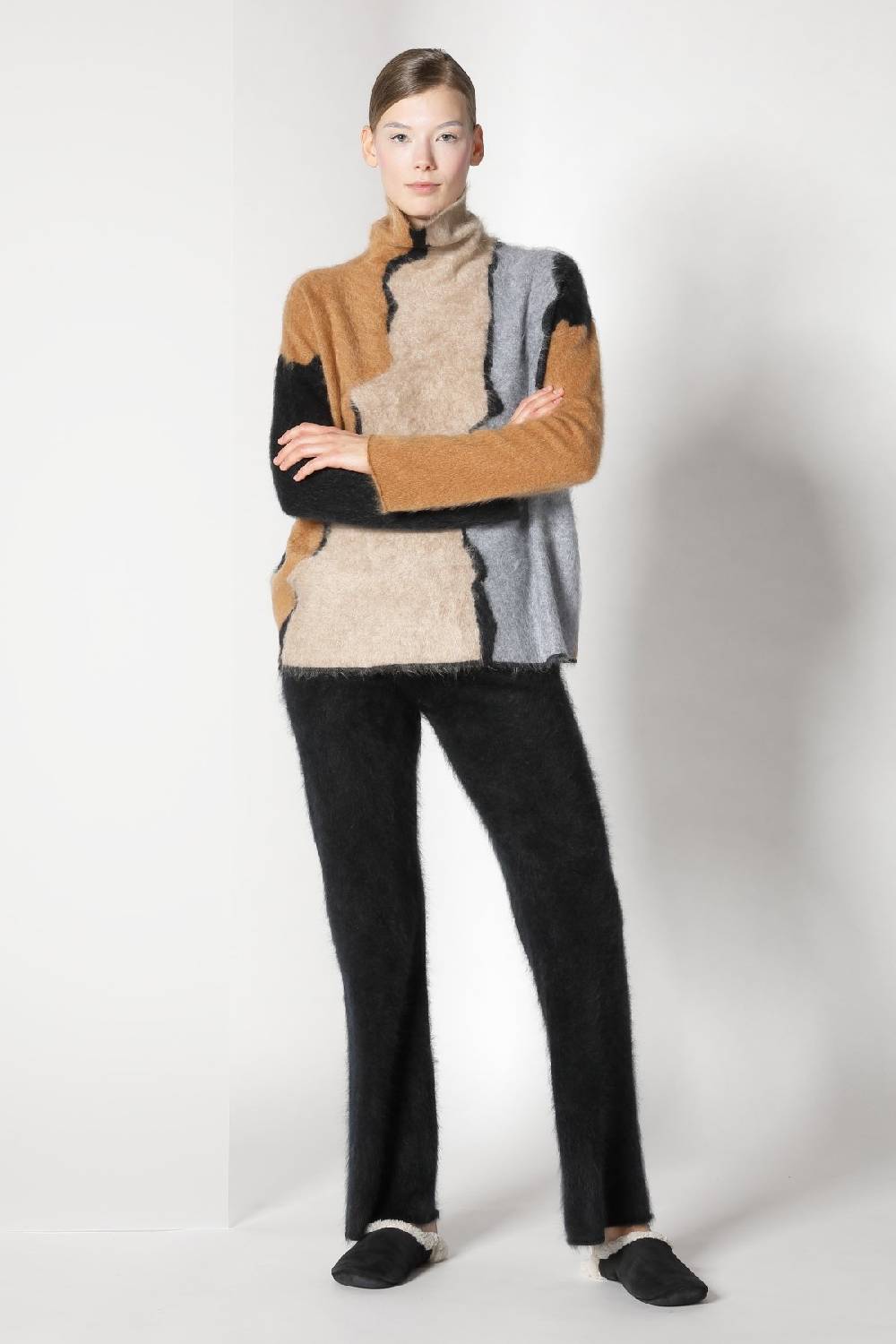 Sminfinity furry bark intarsia + furry pants Blitzverkäufe