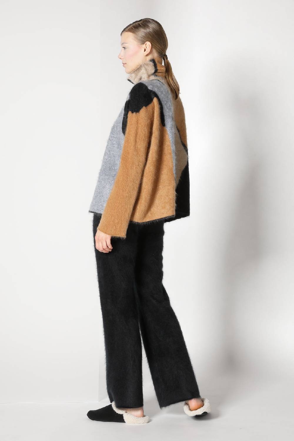 Sminfinity furry bark intarsia + furry pants Blitzverkäufe