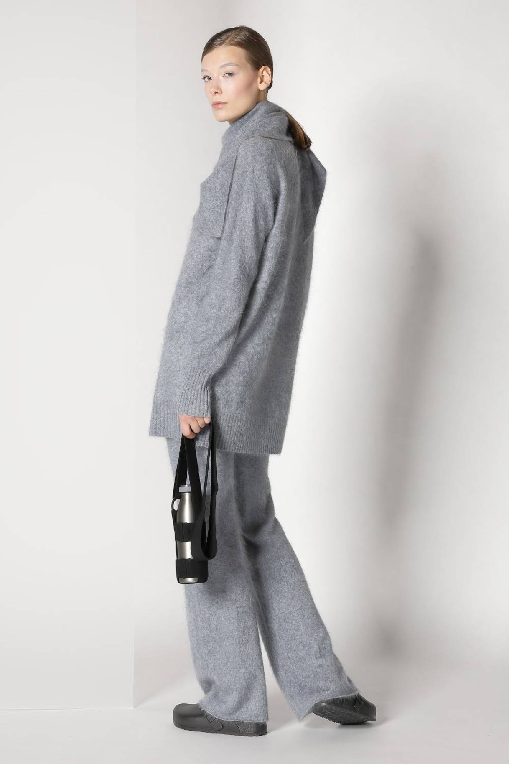 Sminfinity furry boyfriend jumper + furry pants Outlet
