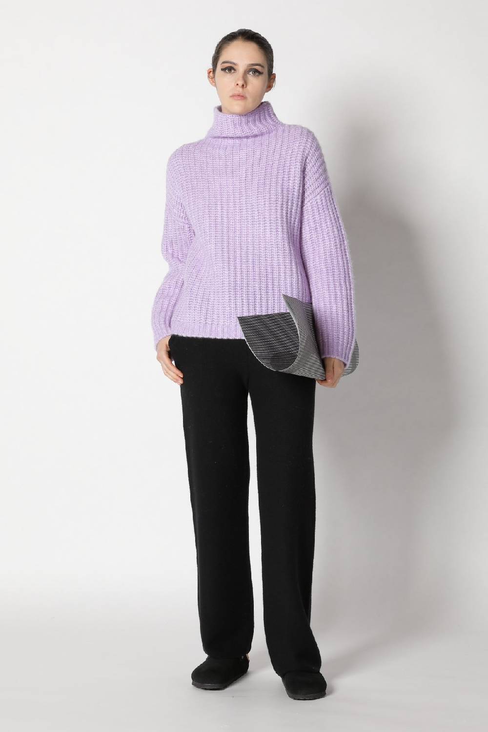 Sminfinity blurry chunky turtle + garter palazzo pants