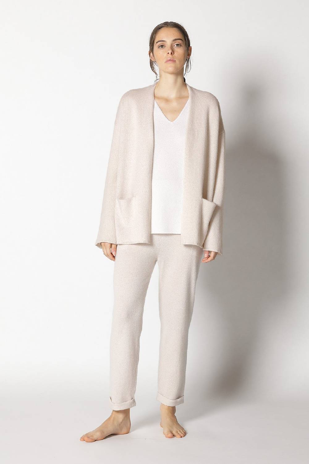 Sminfinity pure 2-ply jacket + pure V neck + pure boat pants