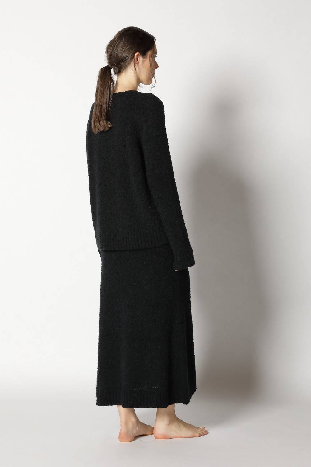 Sminfinity bouclé V neck + bouclé A skirt Fabrikverkauf