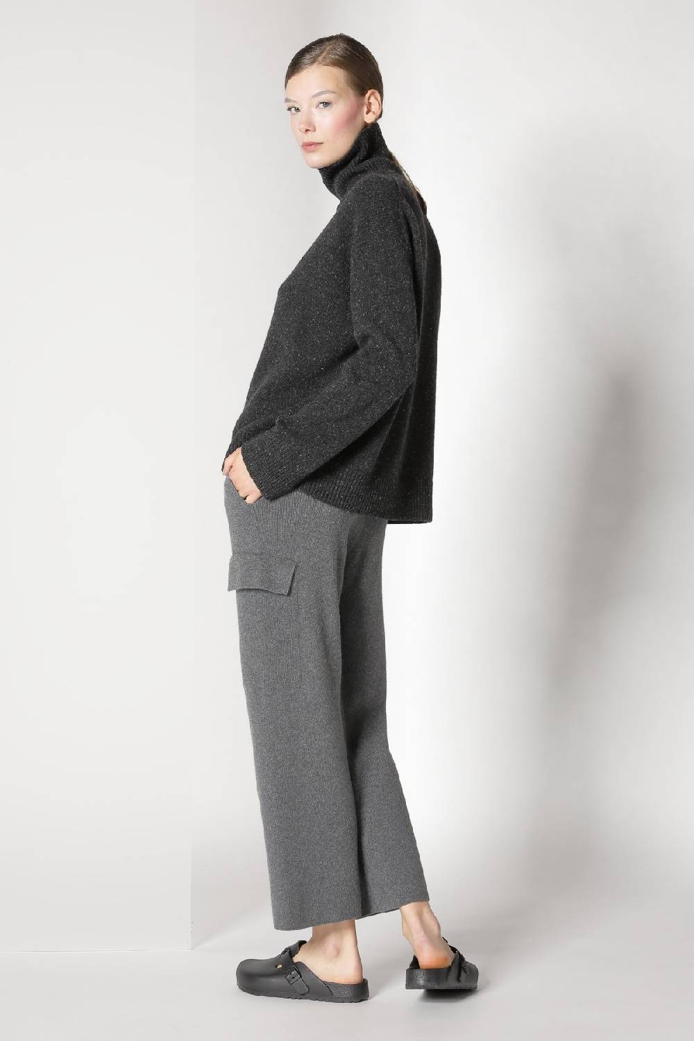 Sminfinity tweed turtle jumper + chilly cargo pants Outlet