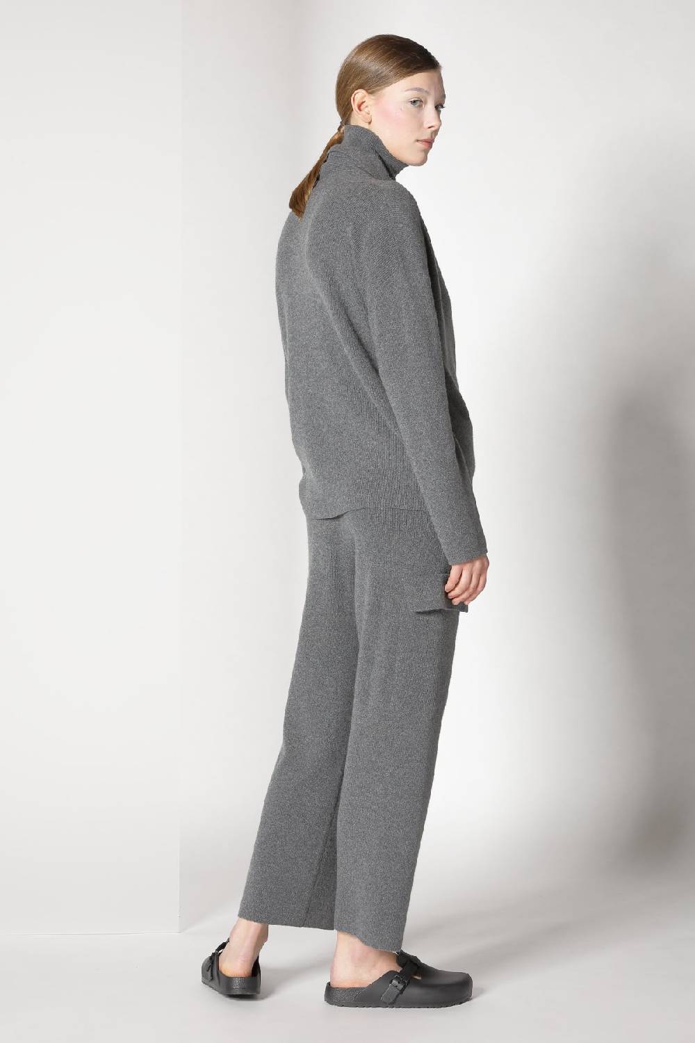 Sminfinity chilly loose jacket + chilly fitted turtleneck + chilly cargo pants Hotsell