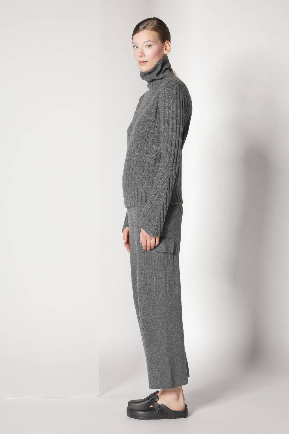 Sminfinity chilly ribbed turtleneck + chilly cargo pants Schlussverkauf