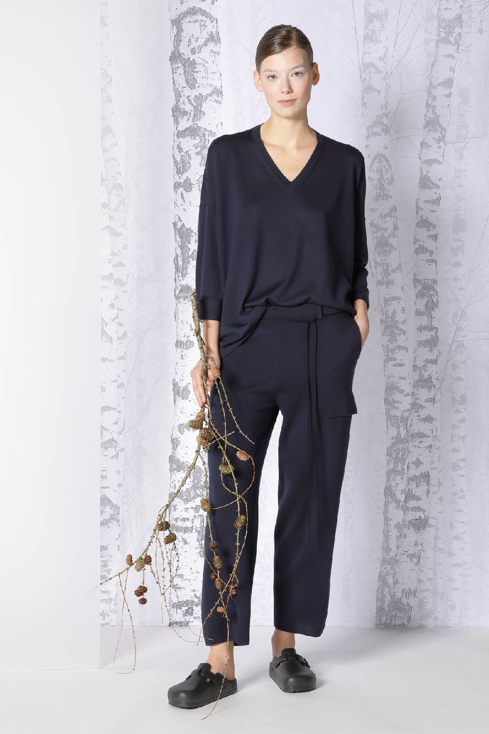 Sminfinity extrafine oversized V + milano cropped cargo pants