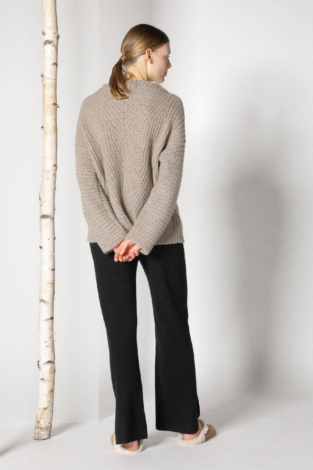 Sminfinity fluffy ribbed cone jumper + pure slitted pants Fabrikverkauf