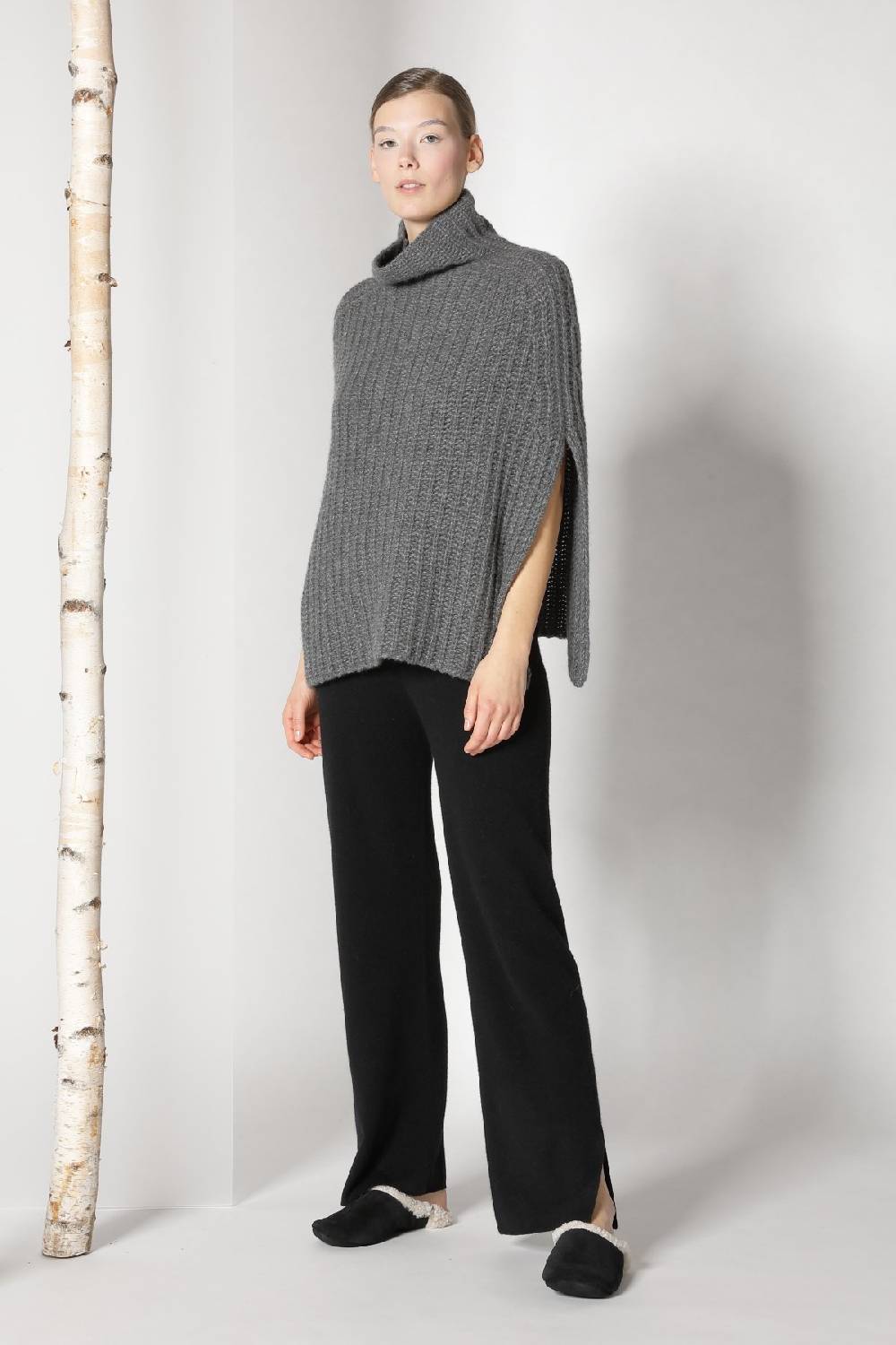 Sminfinity fluffy ribbed turtleneck cape + pure slitted pants Outlet