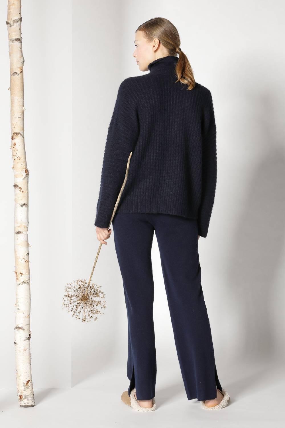 Sminfinity fluffy ribbed jacket + fluffy 1 Ply turtleneck + pure slitted pants Angebote