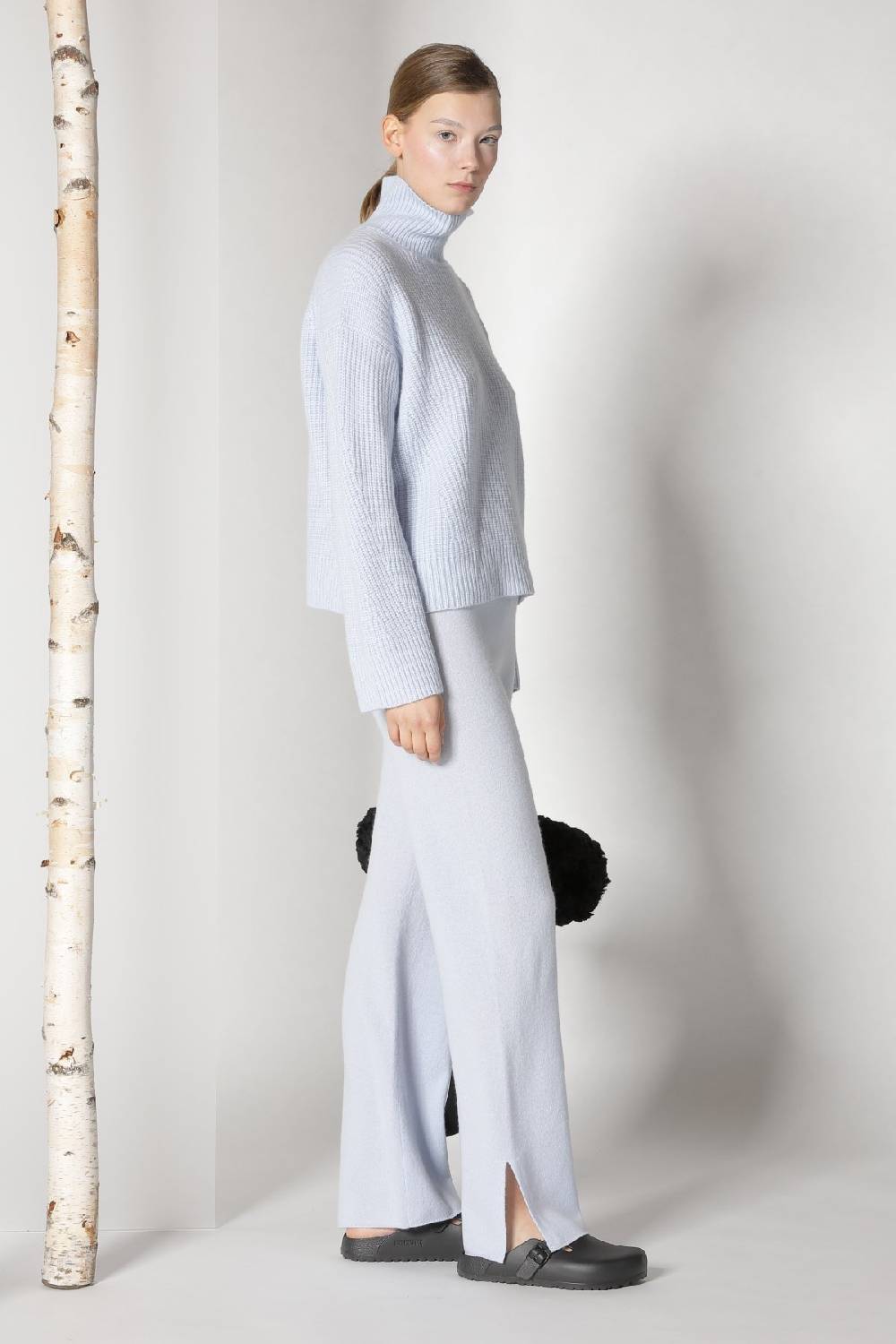Sminfinity pure icon rib turtle + pure slitted pants Fabrikverkauf