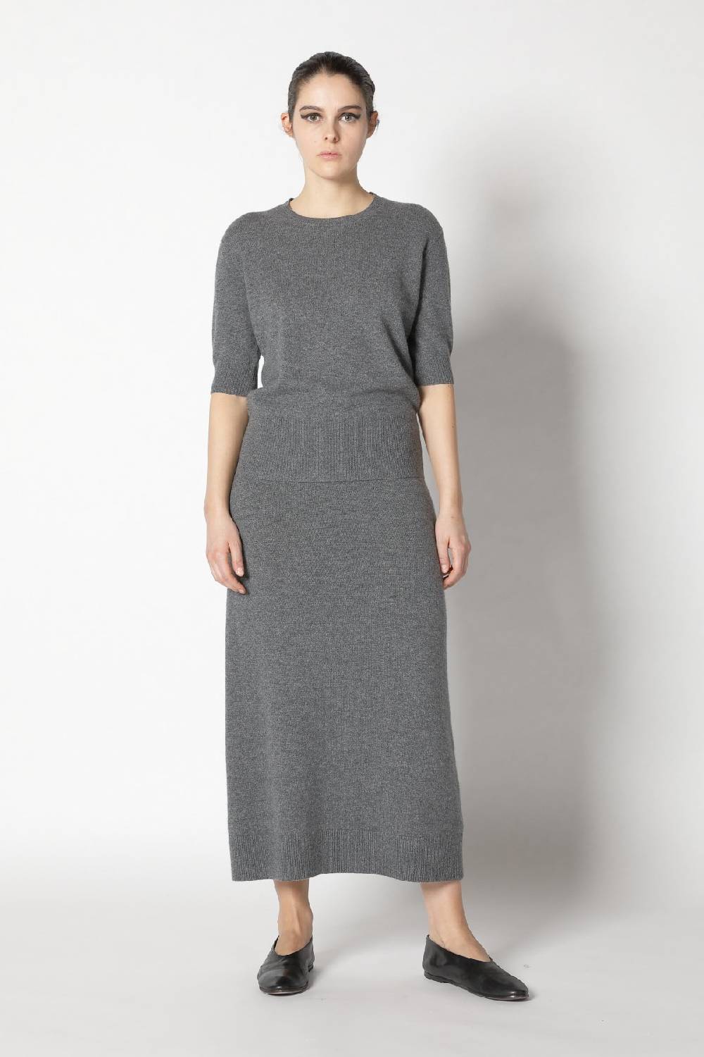 Sminfinity infinite crew T + pure A skirt