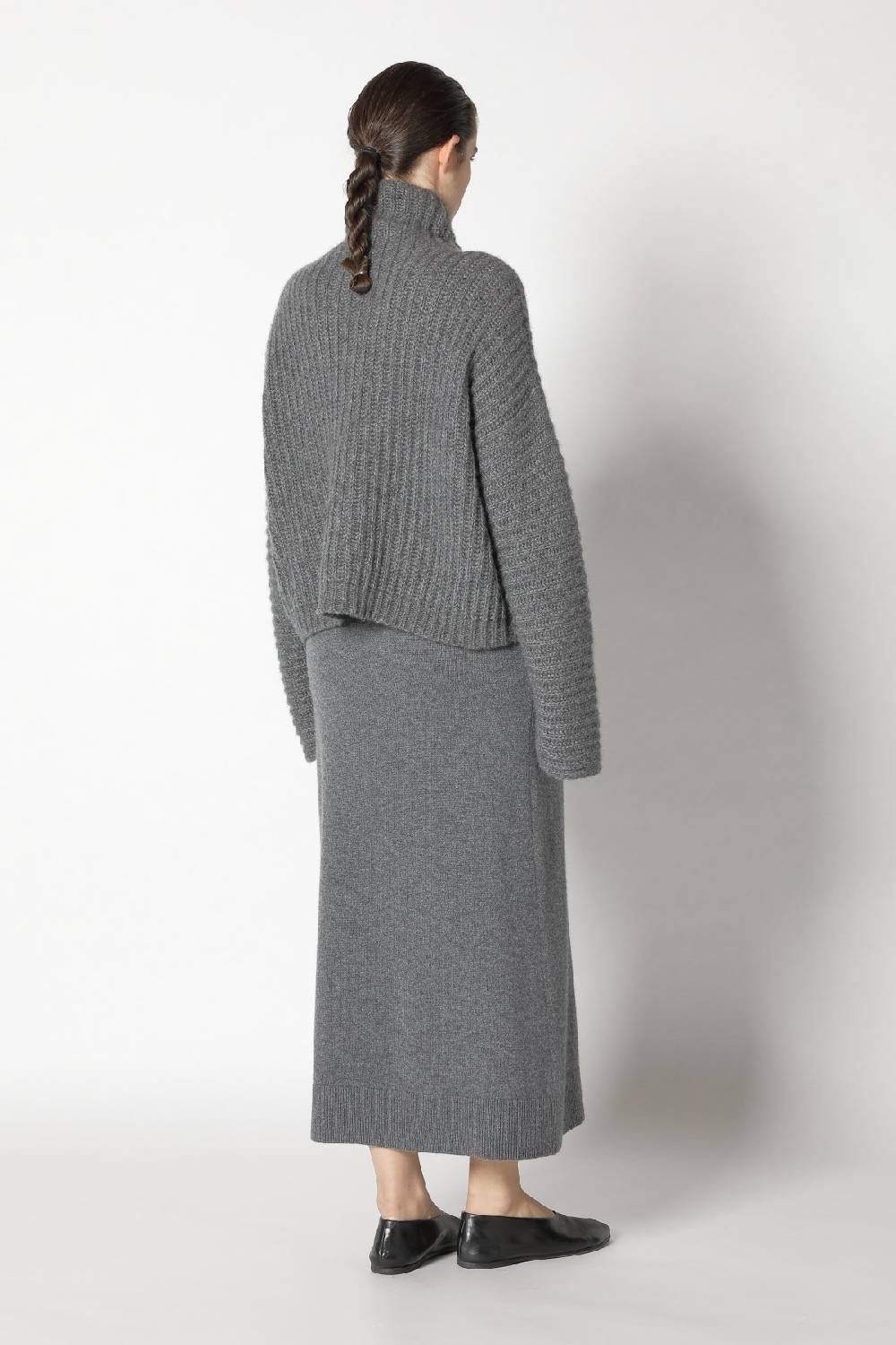 Sminfinity fluffy rib turtle + pure A skirt Verkauf