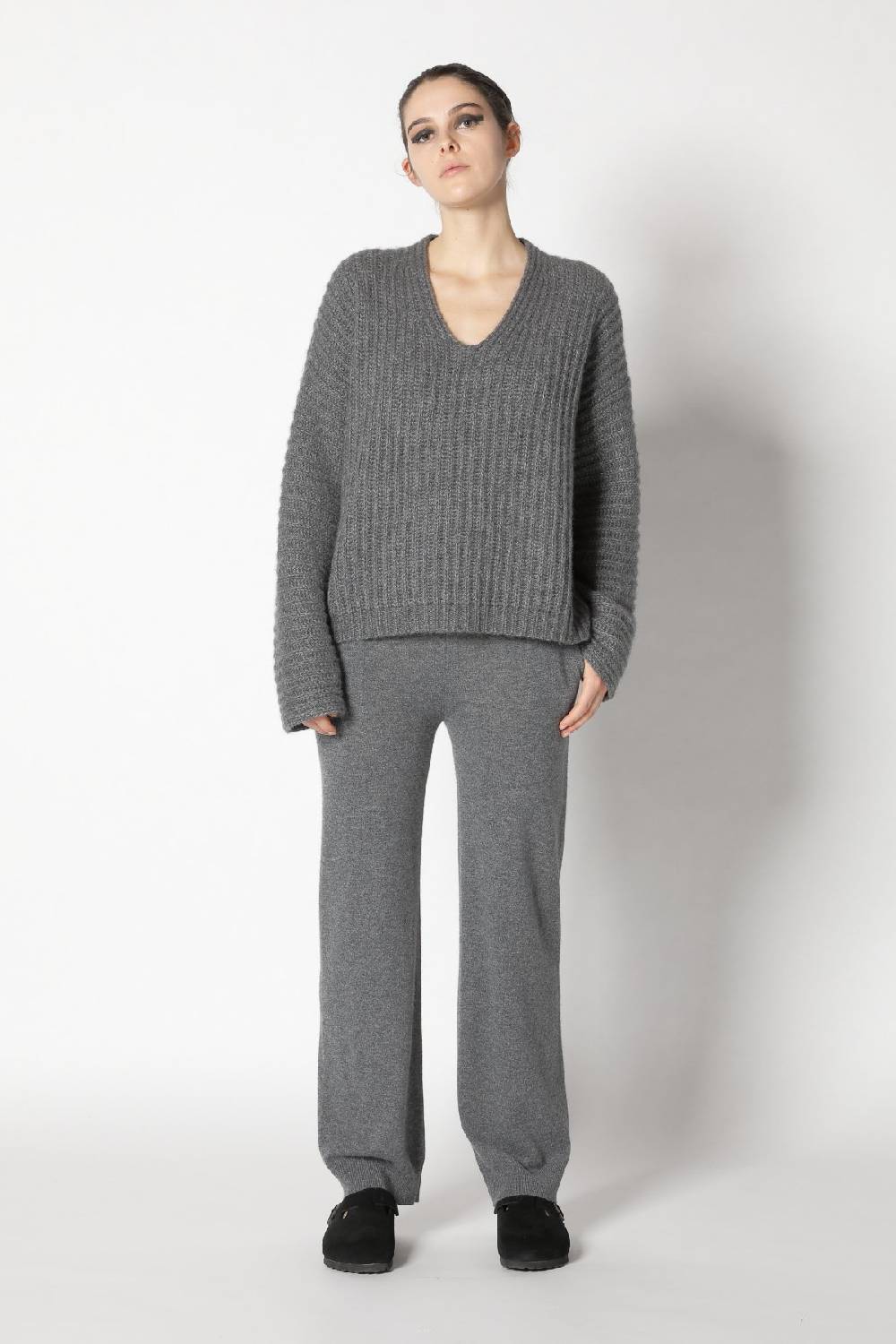 Sminfinity fluffy rib v neck + fluffy triangle + infinite palazzo pants Angebote