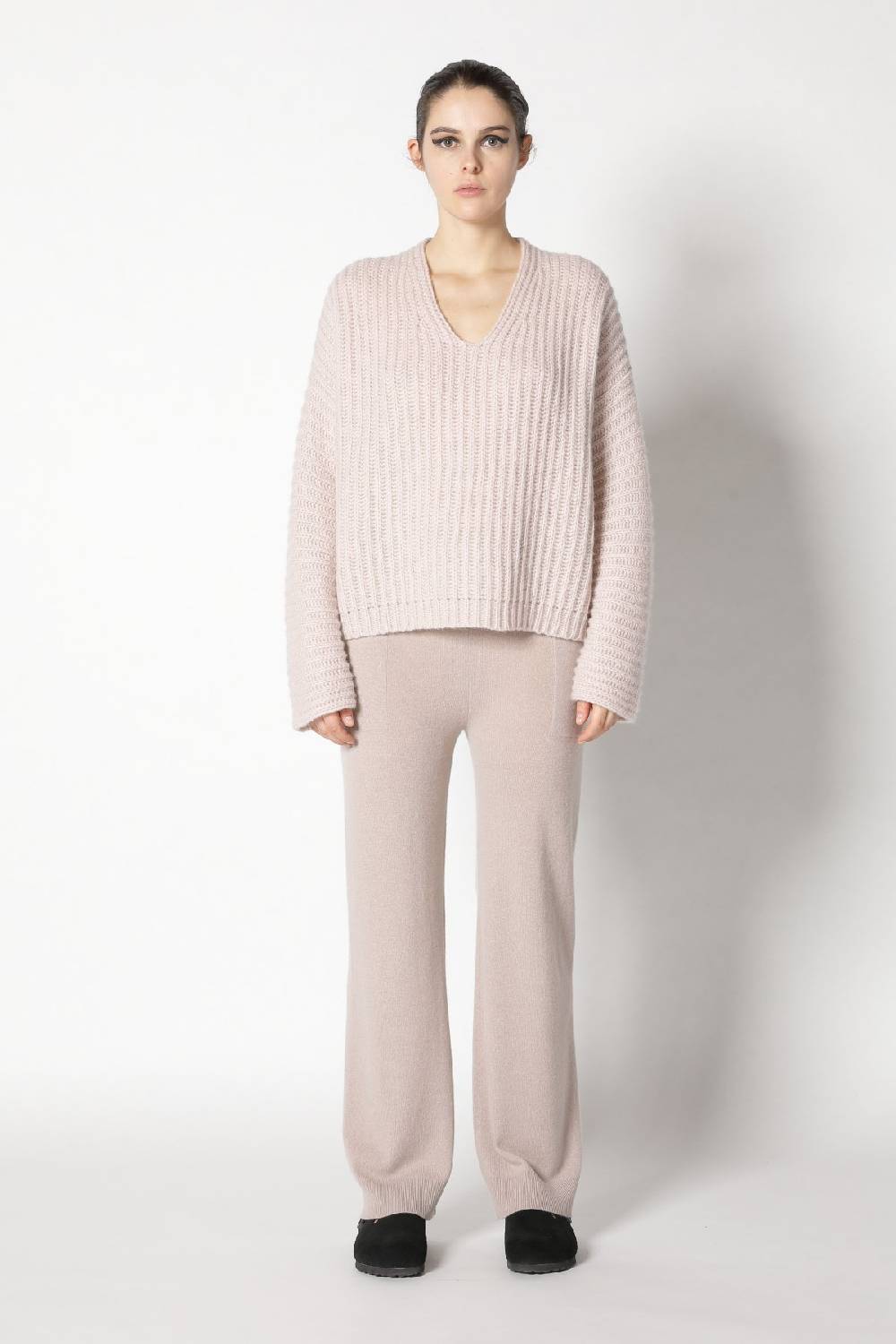 Sminfinity fluffy rib v neck + infinite palazzo pants