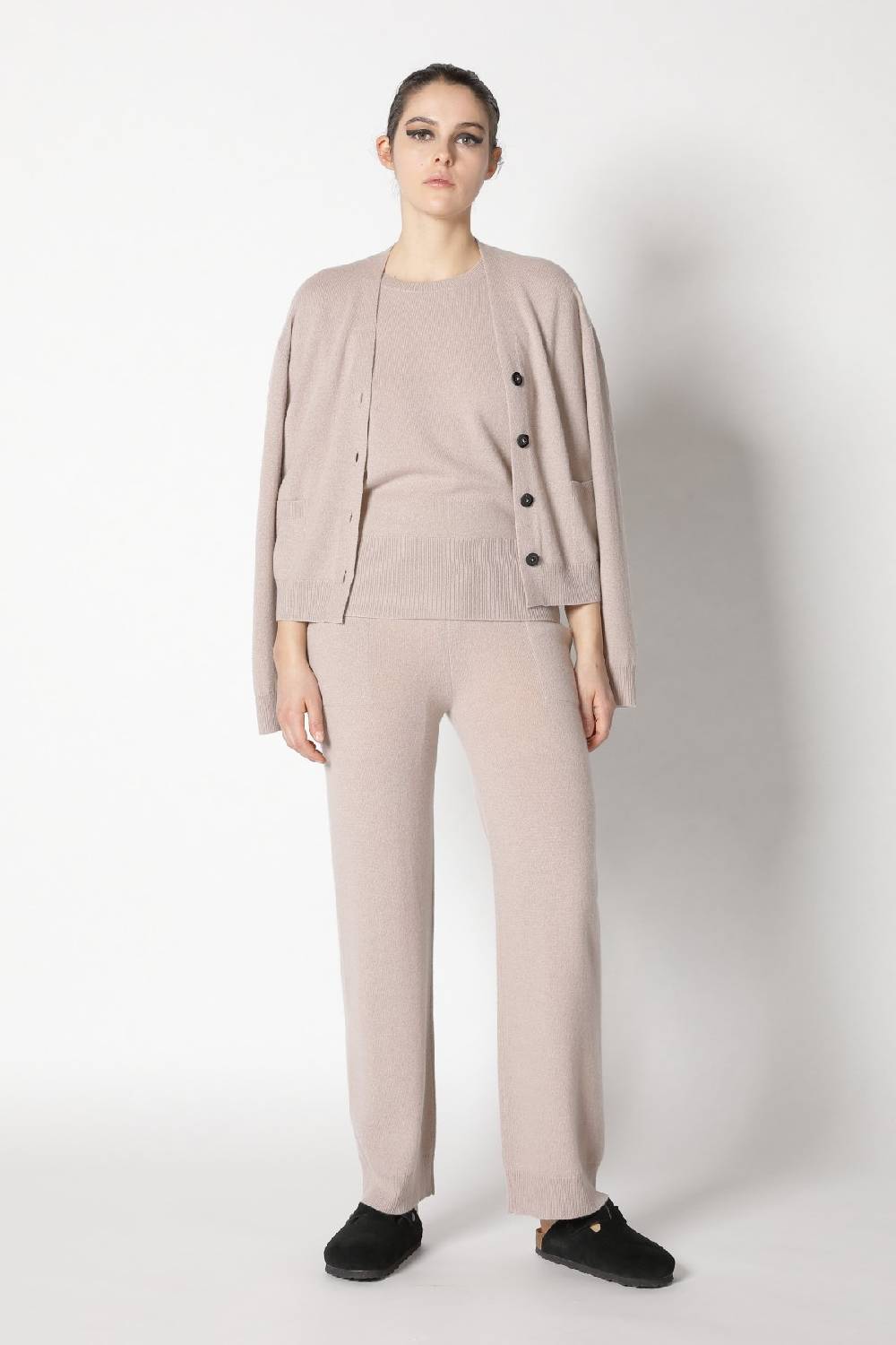 Sminfinity infinite cropped cardy + infinite crew T + infinite palazzo pants Hotsell