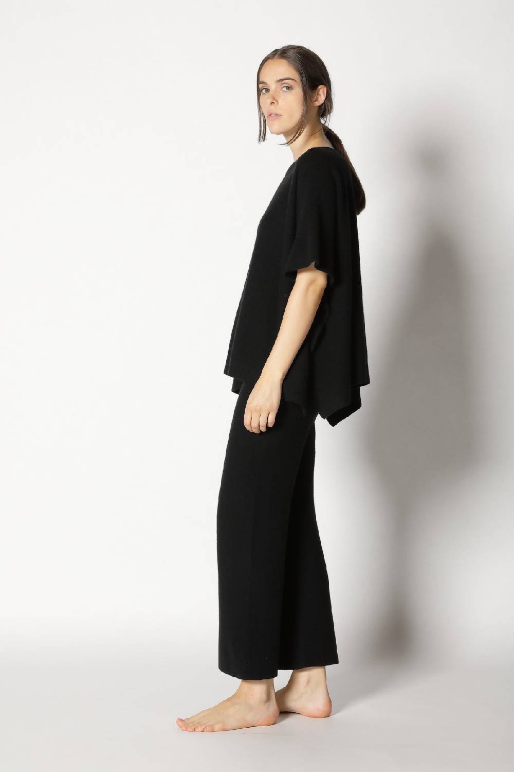 Sminfinity garter cape top + garter cropped pants Auslauf