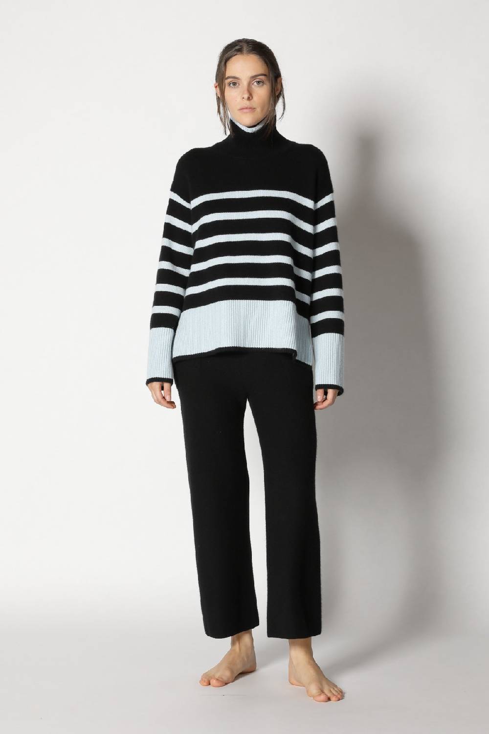 Sminfinity doubleface capecoat + slouchy striped turtle + gater cropped pants Angebote