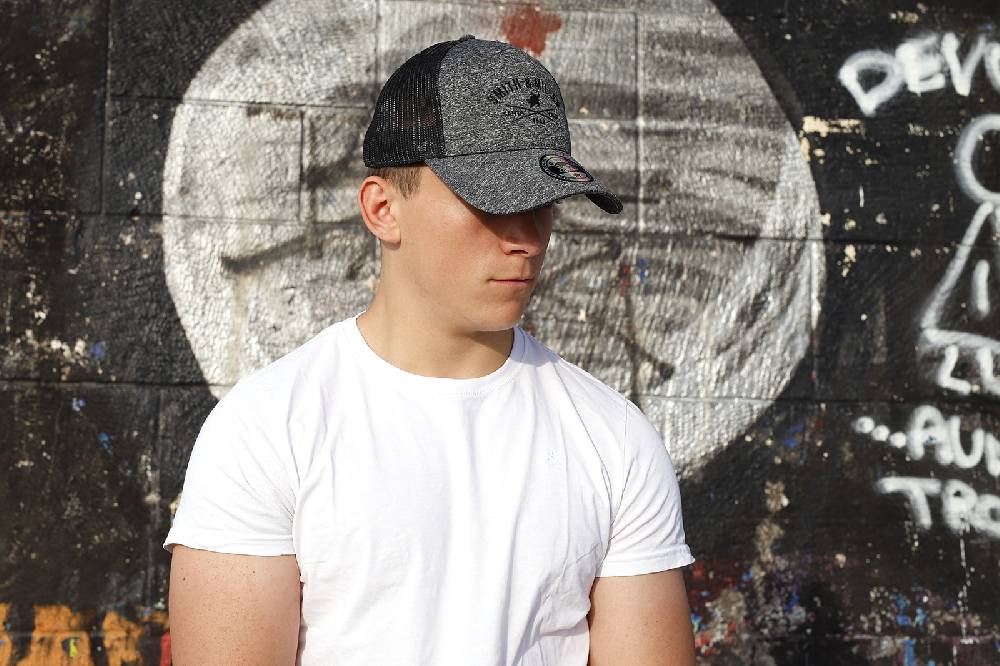 Smith & Miller Pico Rivera Unisex Trucker Cap, heather anthracite im Angebot
