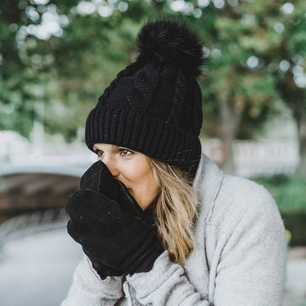 Sonia Originelli Winter Beanie Mütze Zopfmuster XL Bommel Teddyfell Outlet