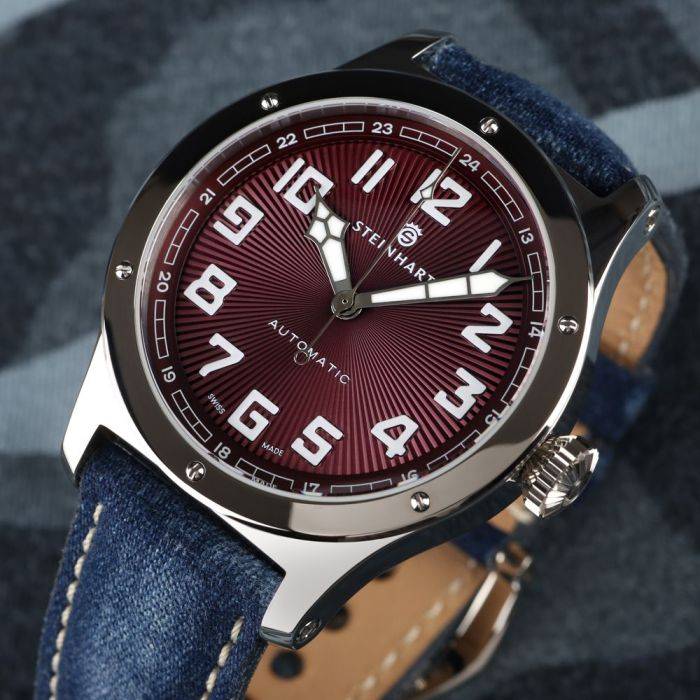 Steinhart Military 47 automatic red Online