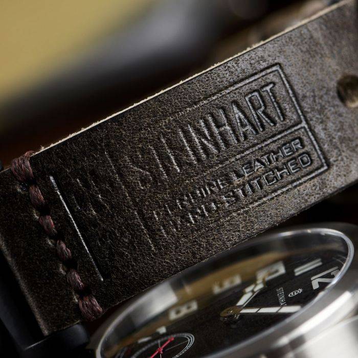 Steinhart MILITARY 42 handaufzug black Auslauf