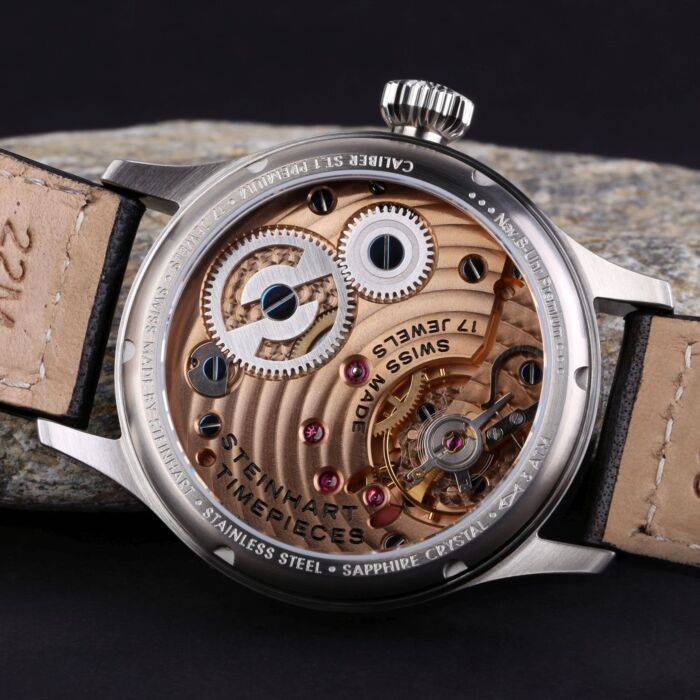 Steinhart Nav B-Uhr 44 ST1 Premium GOLD Auslauf