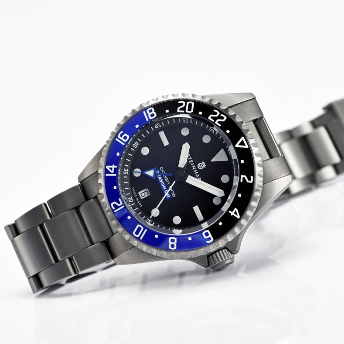 Steinhart Ocean One GMT Titan premium Ceramic im Angebot