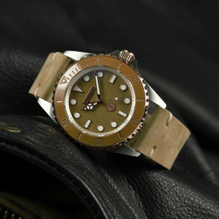 Steinhart Ocean 39 BEIGE Ceramic Taucheruhr im Angebot