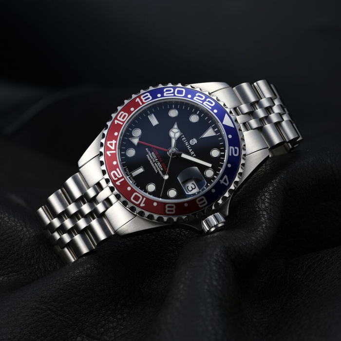 Steinhart Ocean 39 GMT BLUE-RED .2 Taucheruhr Hotsell