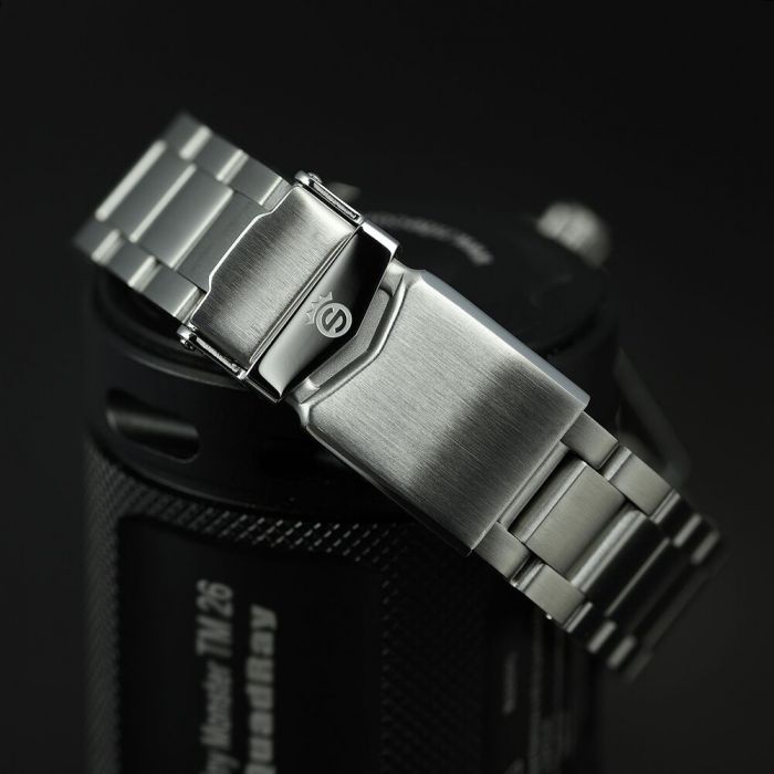 Steinhart Ocean 39 GMT BLACK Ceramic Taucheruhr Günstiger Verkauf