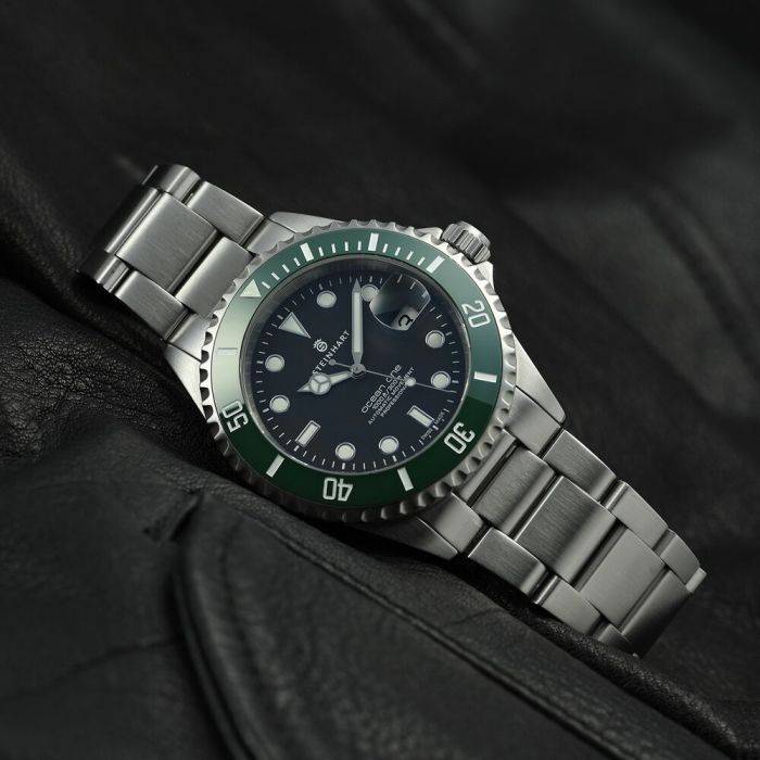 Steinhart Ocean 39 GREEN Ceramic Taucheruhr Auslauf
