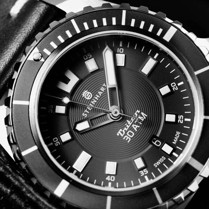Steinhart Triton 30 ATM BLACK Taucheruhr im Angebot