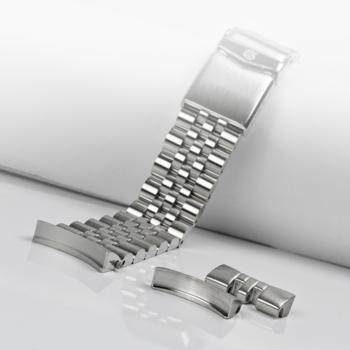 Steinhart Stahlband 22x18 mm fünfreihig für Ocean 42 inkl. 2 Bandanstöße Hotsell