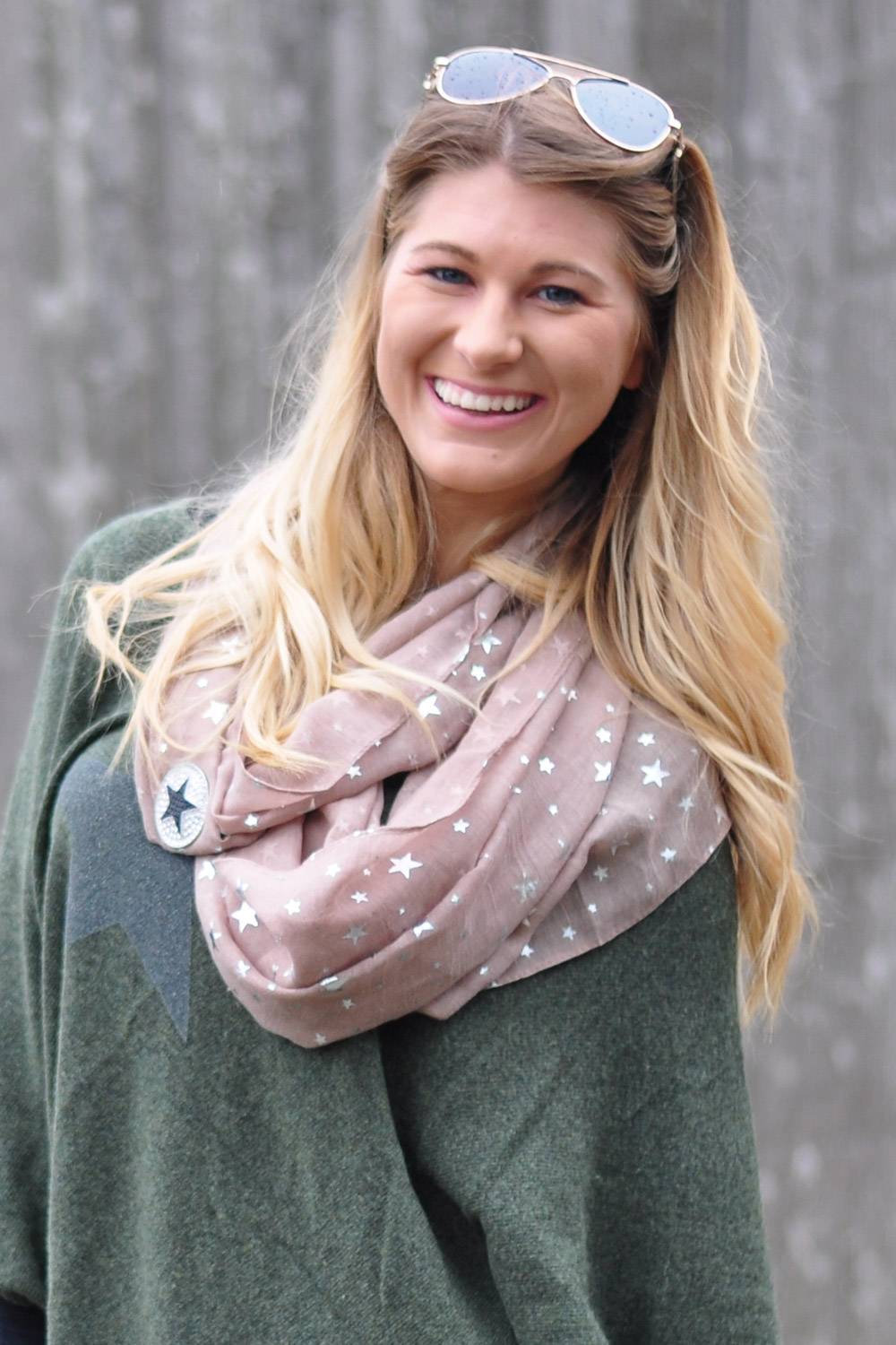 ﻿Stylebreaker Loop Schal mit Metallic Sterne Print Online