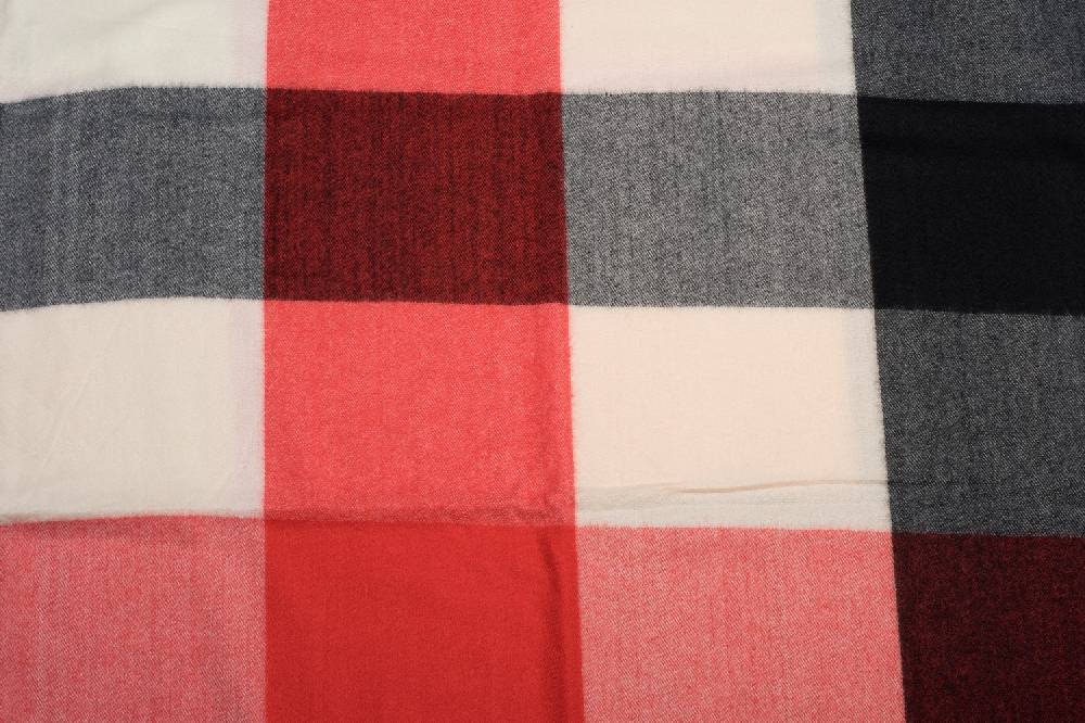 Stylebreaker Weicher karierter Schal mit Fransen Outlet