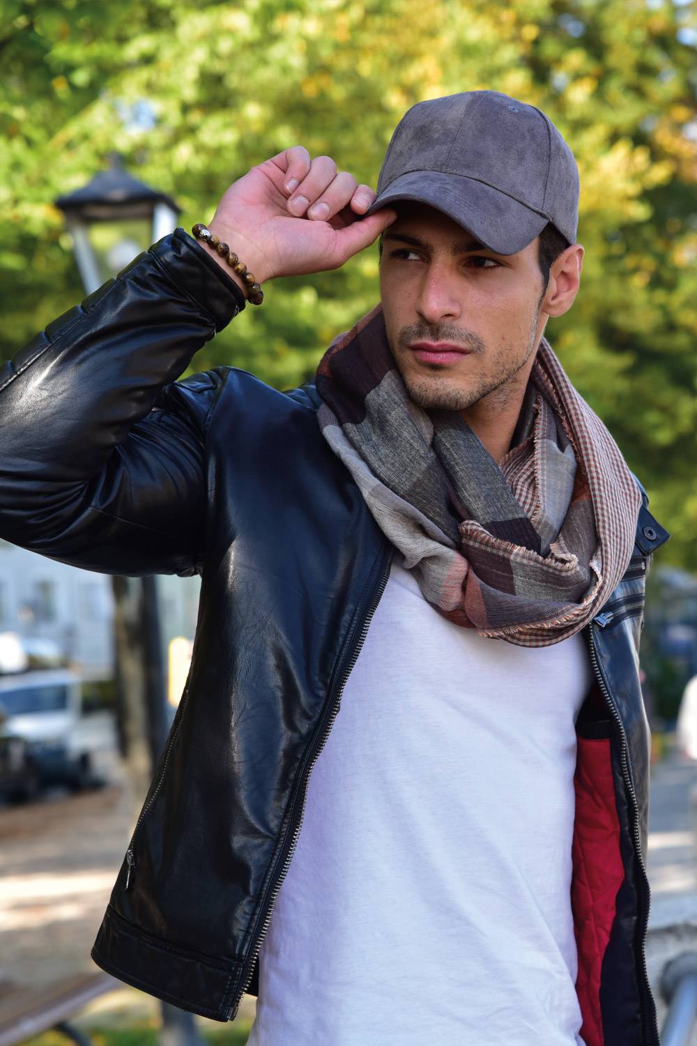 Stylebreaker Cap in Wildleder Optik Schlussverkauf